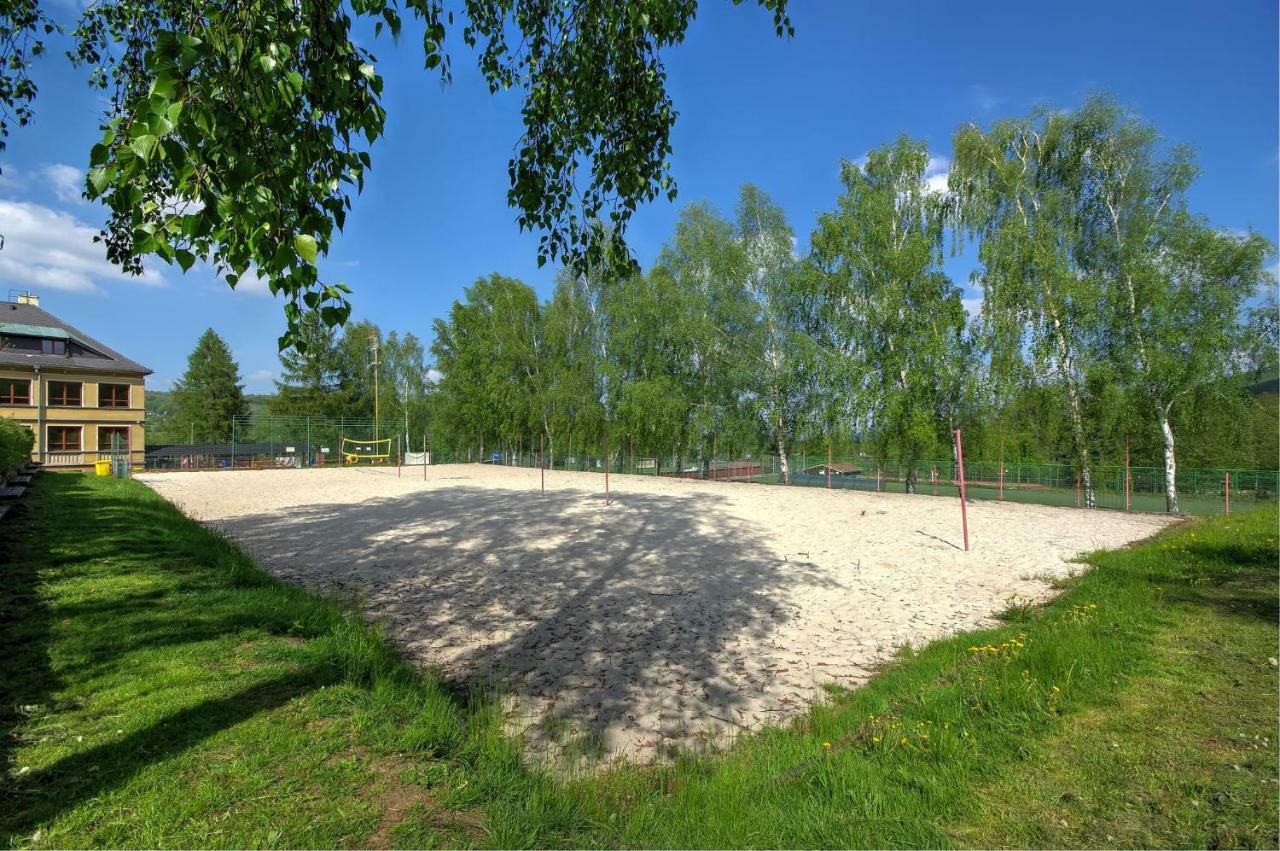 Ubytovani Jiretin Apartment Jiretin pod Jedlovou Luaran gambar